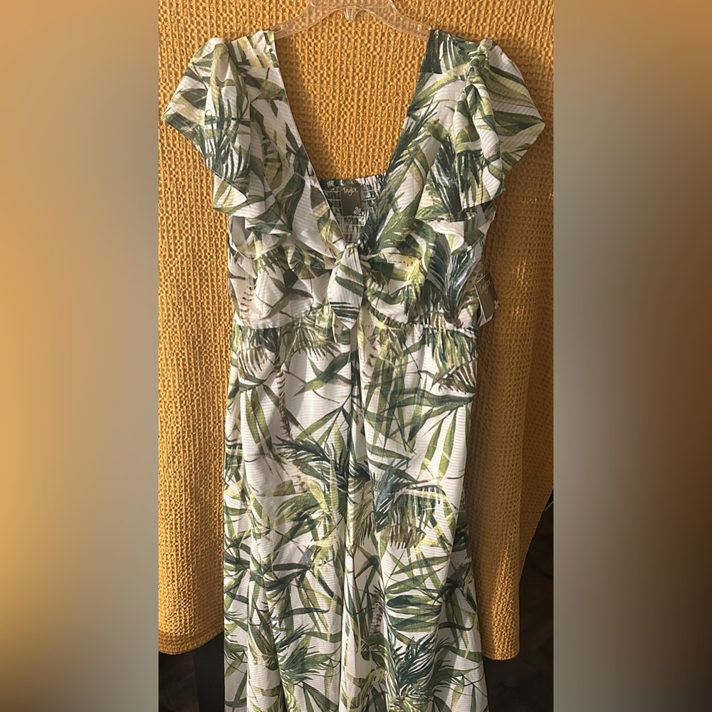 Taylor floral dress